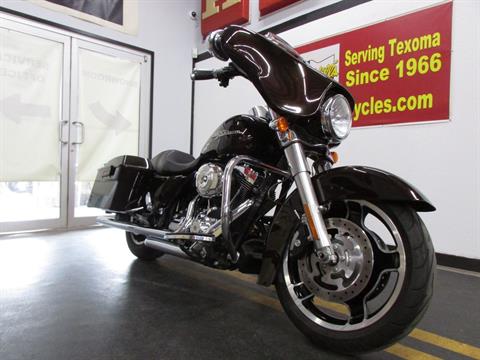 2011 Harley-Davidson Street Glide® in Wichita Falls, Texas - Photo 10