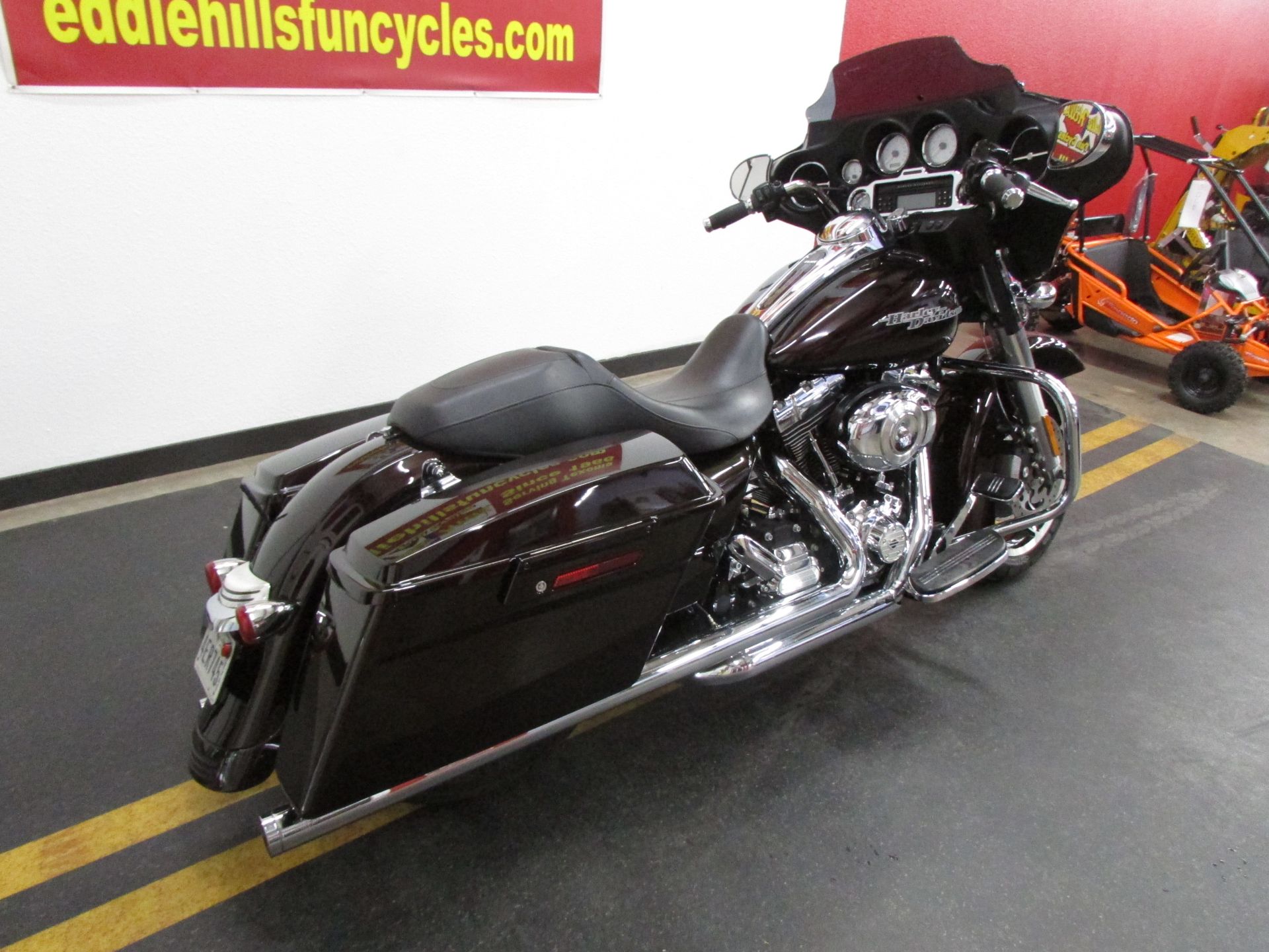 2011 Harley-Davidson Street Glide® in Wichita Falls, Texas - Photo 11
