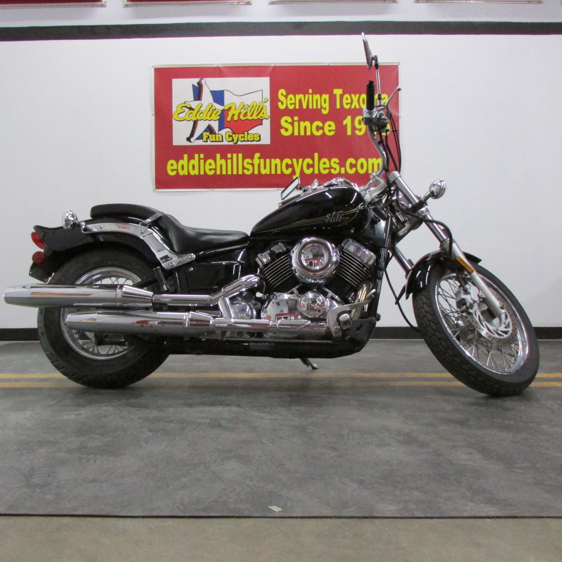 2013 Yamaha V Star 650 Custom in Wichita Falls, Texas - Photo 1