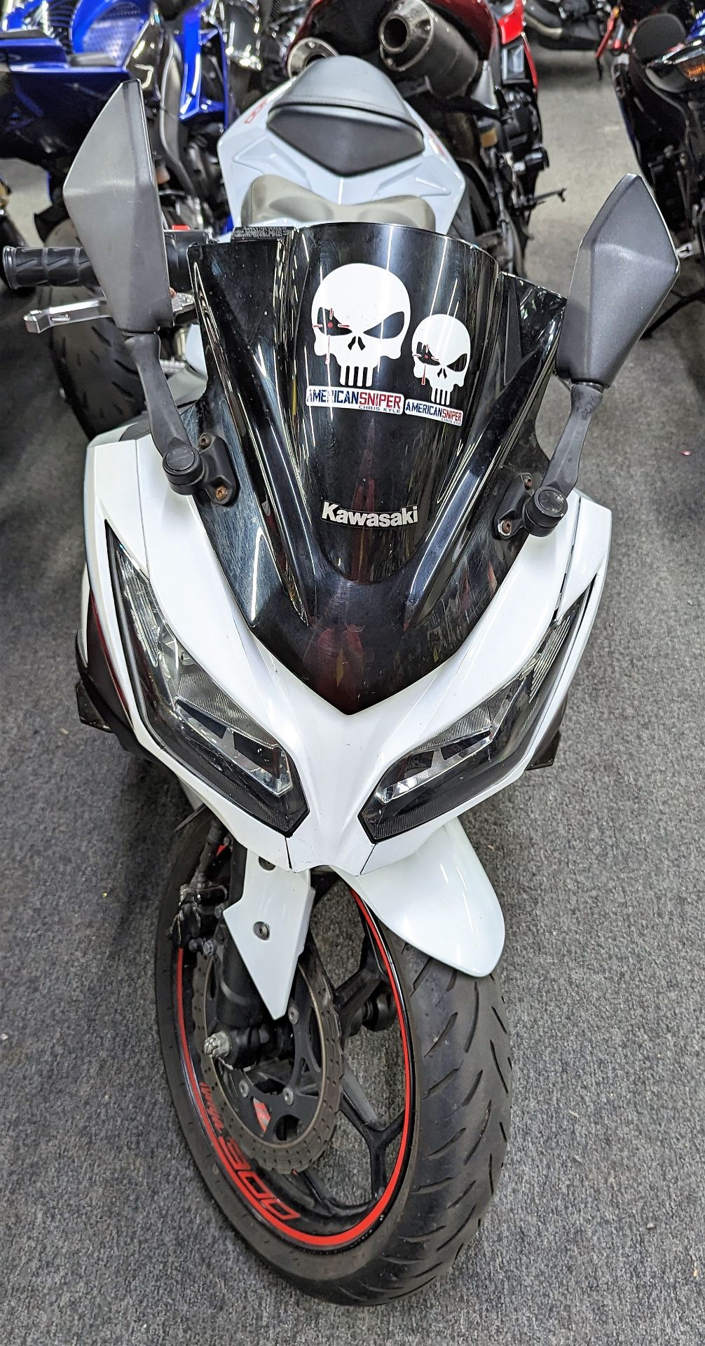 2014 Kawasaki Ninja® 300 SE in Oakdale, New York - Photo 2