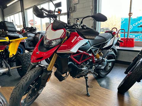 2021 Ducati Hypermotard 950 SP in Oakdale, New York - Photo 11