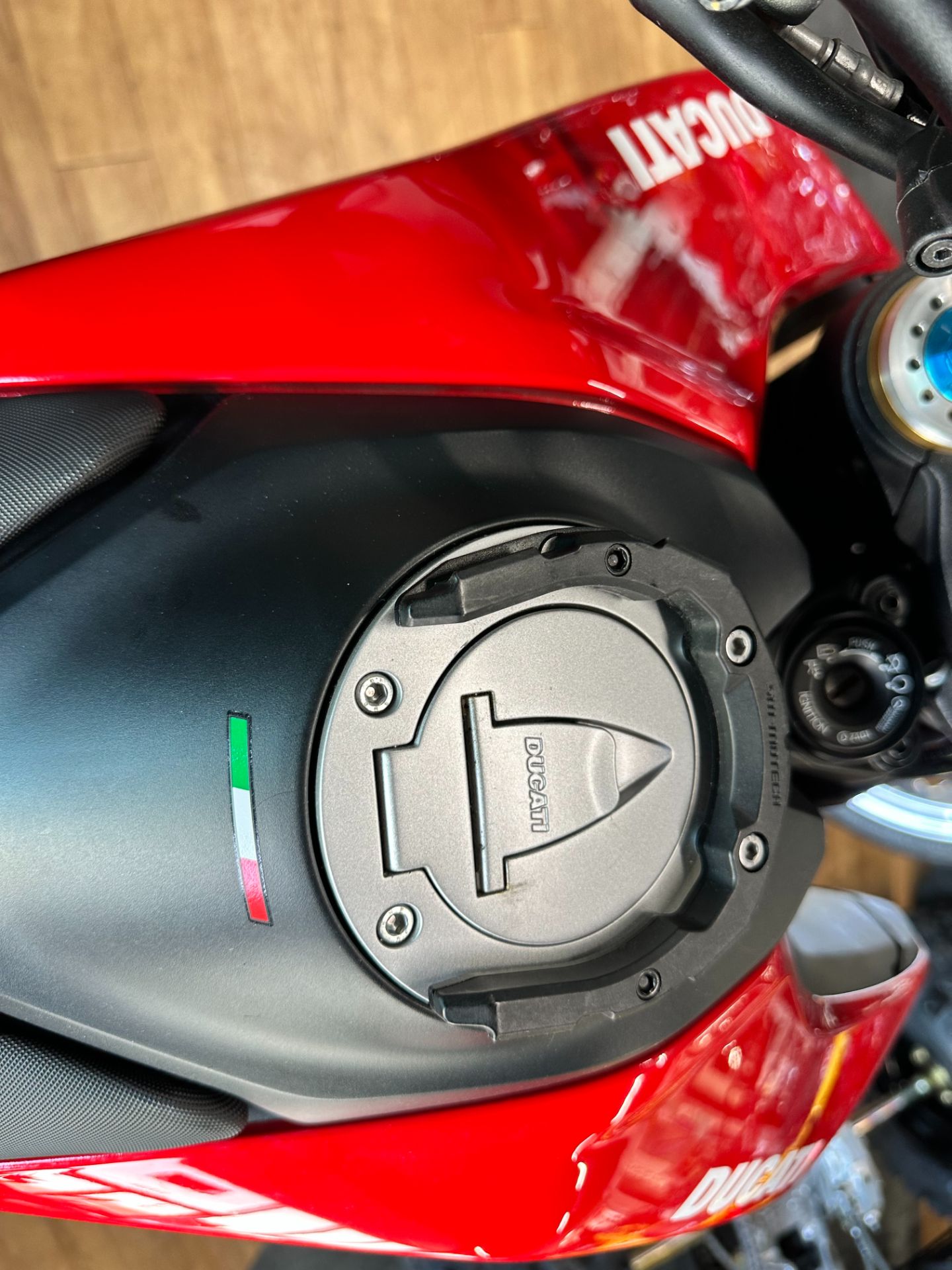 2021 Ducati Hypermotard 950 SP in Oakdale, New York - Photo 8
