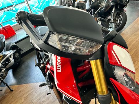 2021 Ducati Hypermotard 950 SP in Oakdale, New York - Photo 12