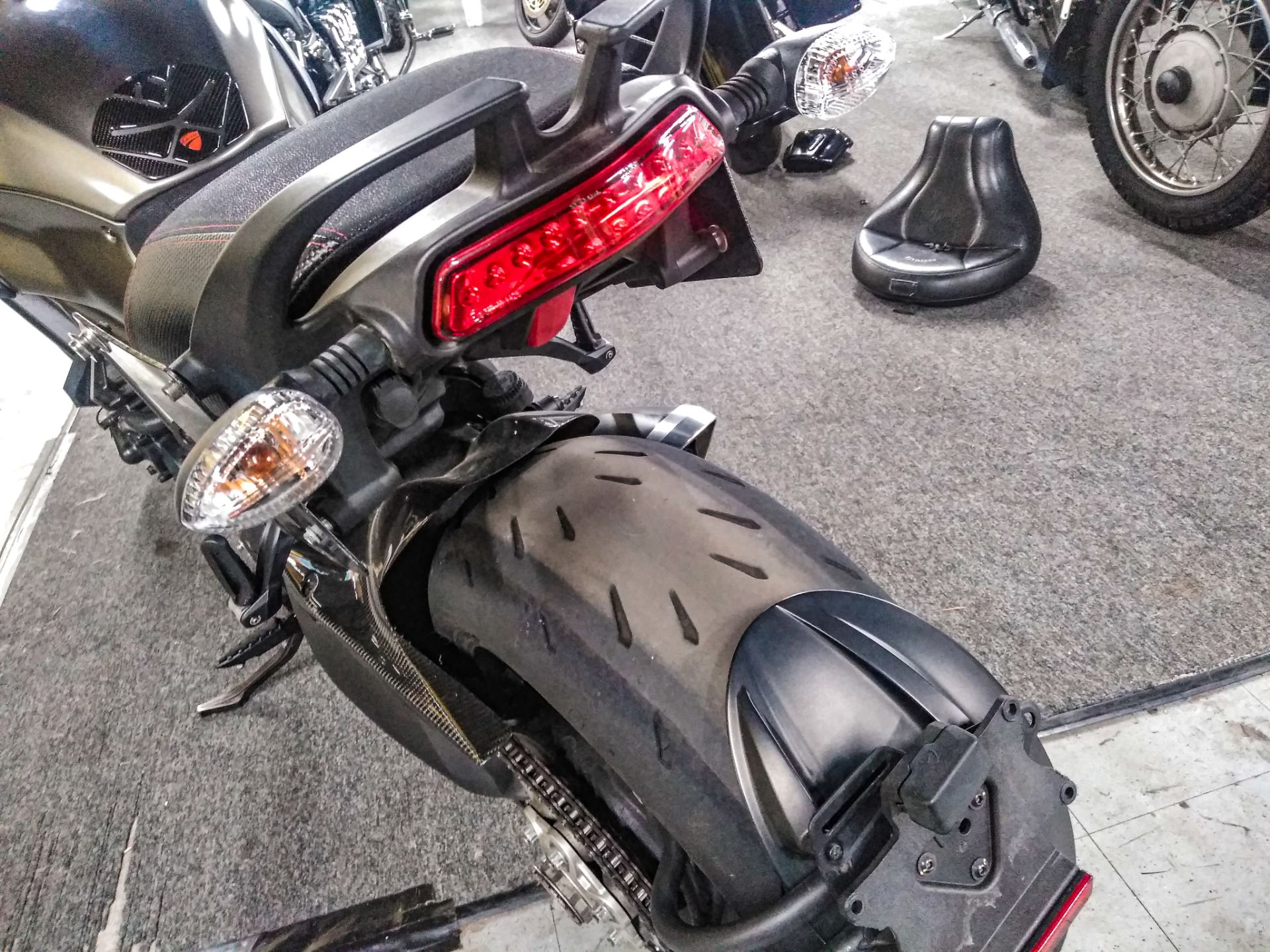 2014 Ducati Diavel in Oakdale, New York - Photo 4