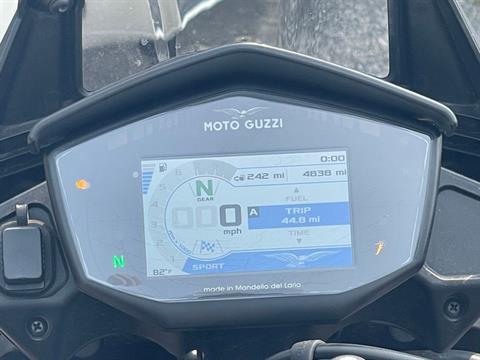 2021 Moto Guzzi V85 TT E5 in Oakdale, New York - Photo 4