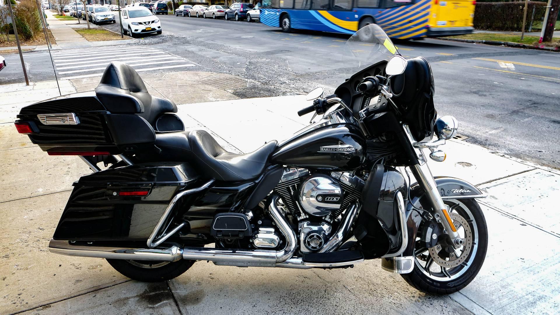 2014 Harley-Davidson Electra Glide® Ultra Classic® in Oakdale, New York - Photo 4