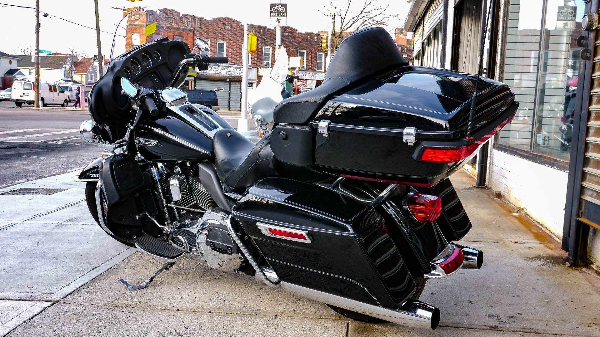 2014 Harley-Davidson Electra Glide® Ultra Classic® in Oakdale, New York - Photo 12