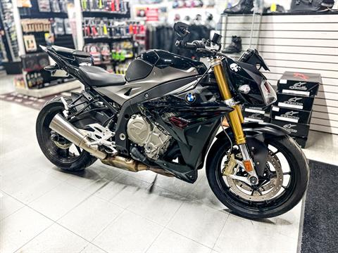 2016 BMW S 1000 R in Oakdale, New York - Photo 1