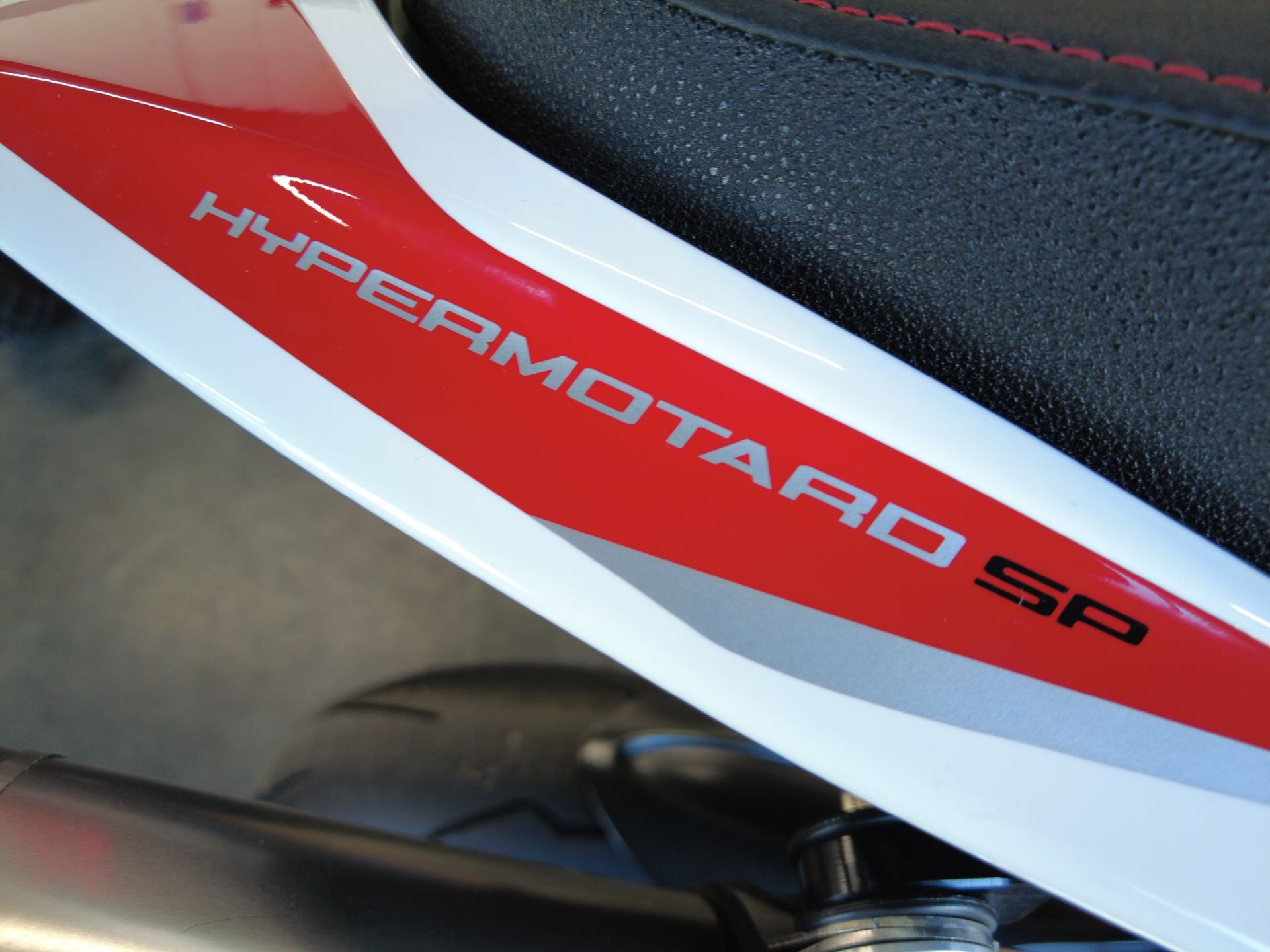 2014 Ducati Hypermotard SP in Oakdale, New York - Photo 6