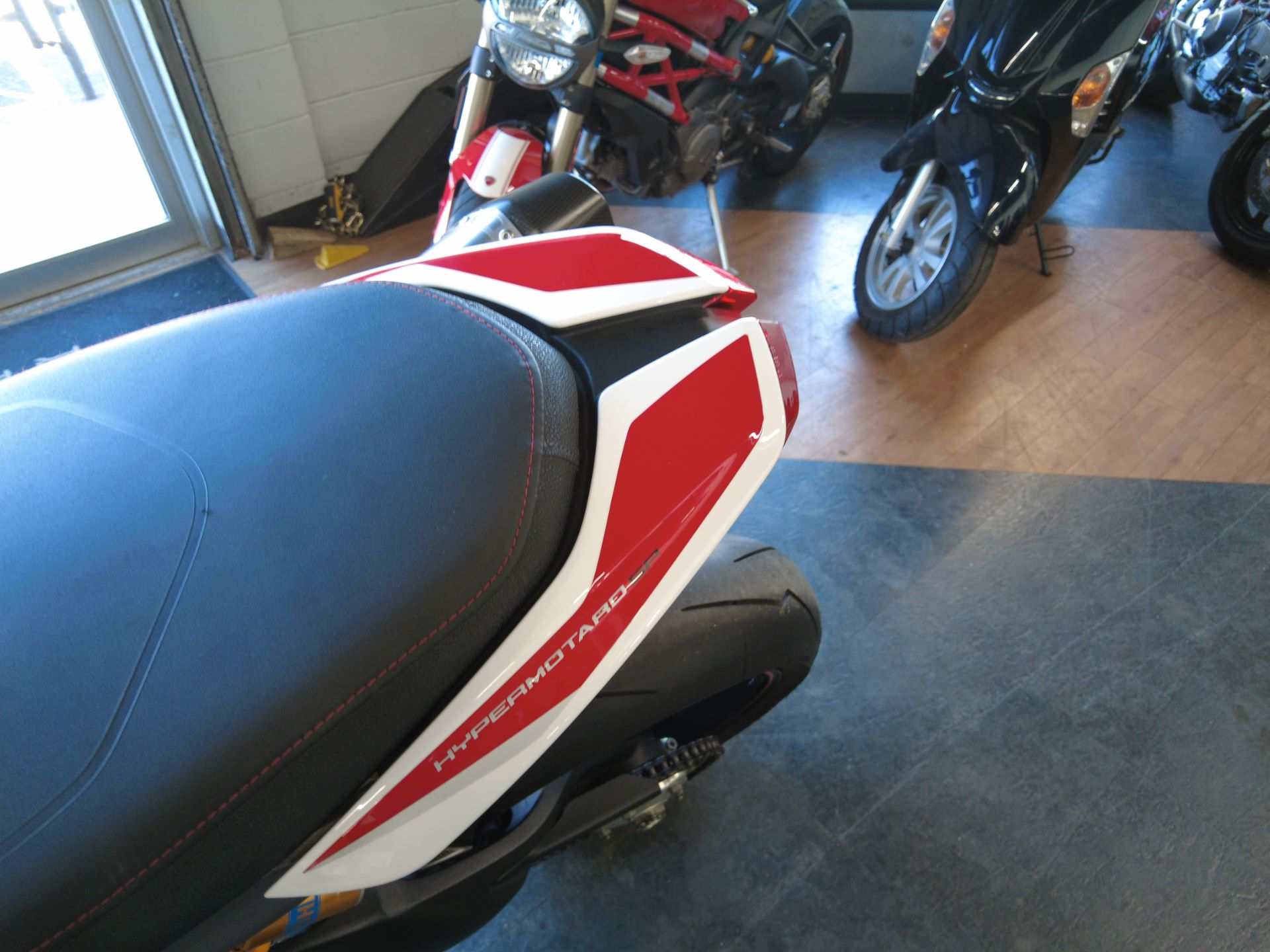 2014 Ducati Hypermotard SP in Oakdale, New York - Photo 20