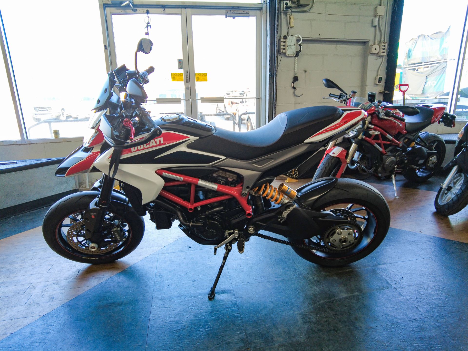 2014 Ducati Hypermotard SP in Oakdale, New York - Photo 2