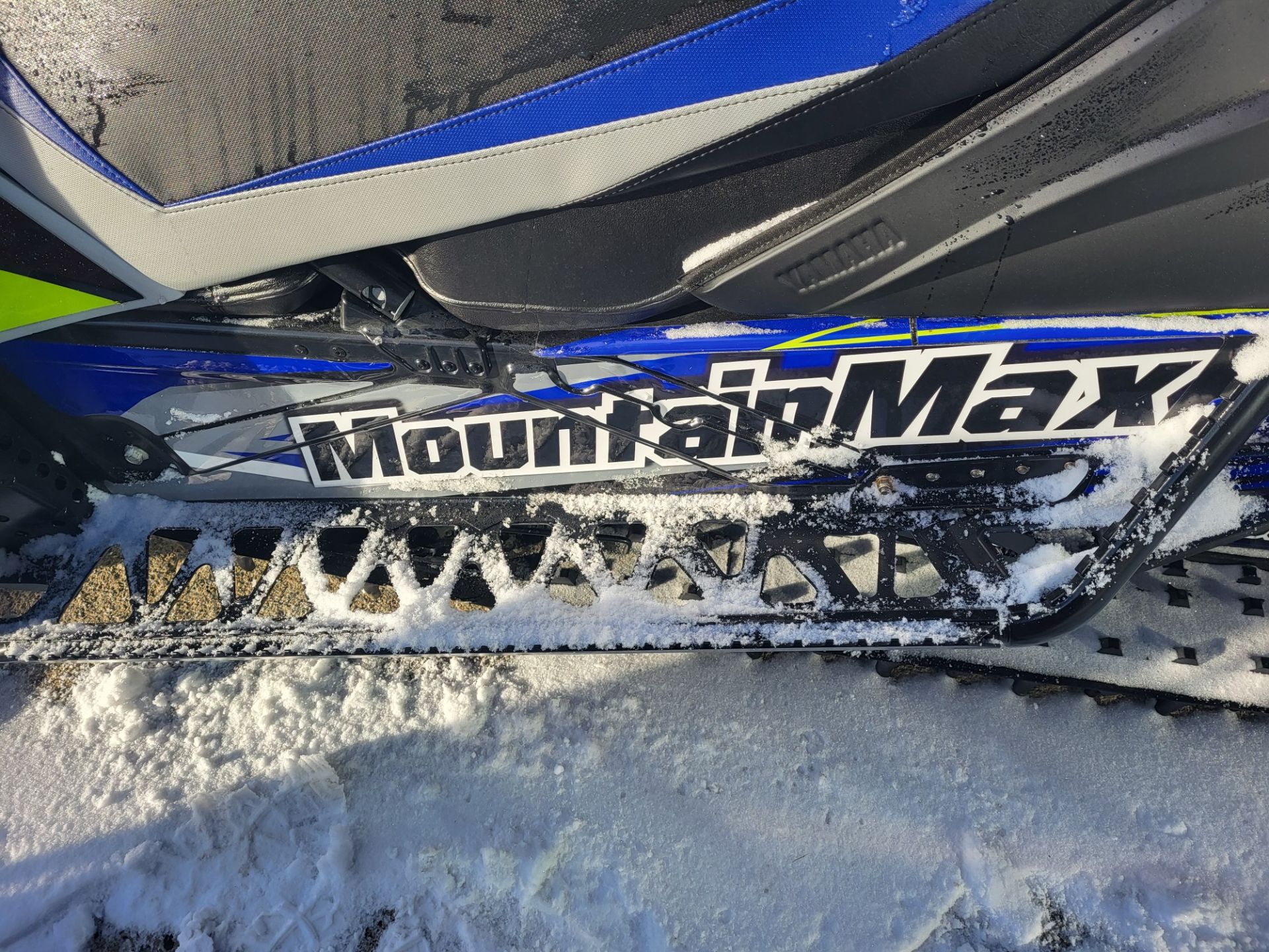 2022 Yamaha Mountain Max LE 154 in Lancaster, New Hampshire - Photo 6
