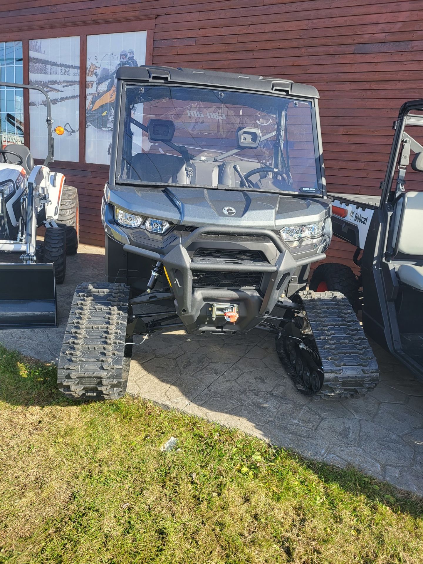 2022 Can-Am Defender XT HD9 in Lancaster, New Hampshire - Photo 1