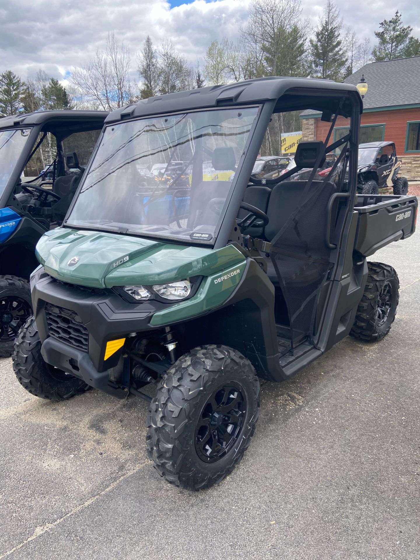 2023 Can-Am Defender DPS HD9 in Lancaster, New Hampshire - Photo 2