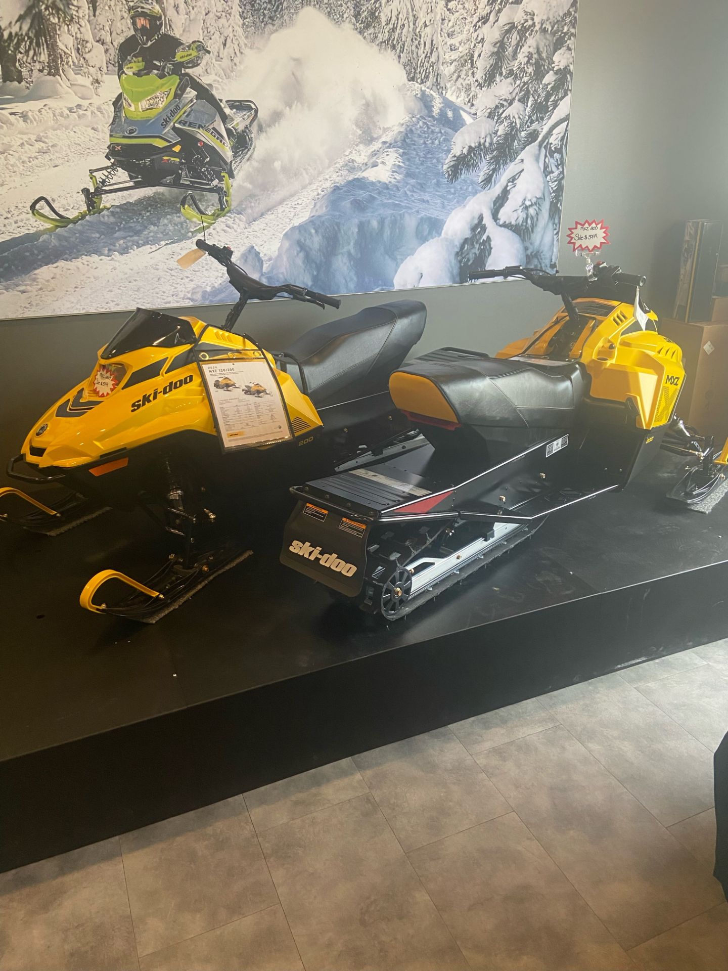 2024 Ski-Doo MXZ 200 ES Cobra 1.0 in Lancaster, New Hampshire - Photo 1