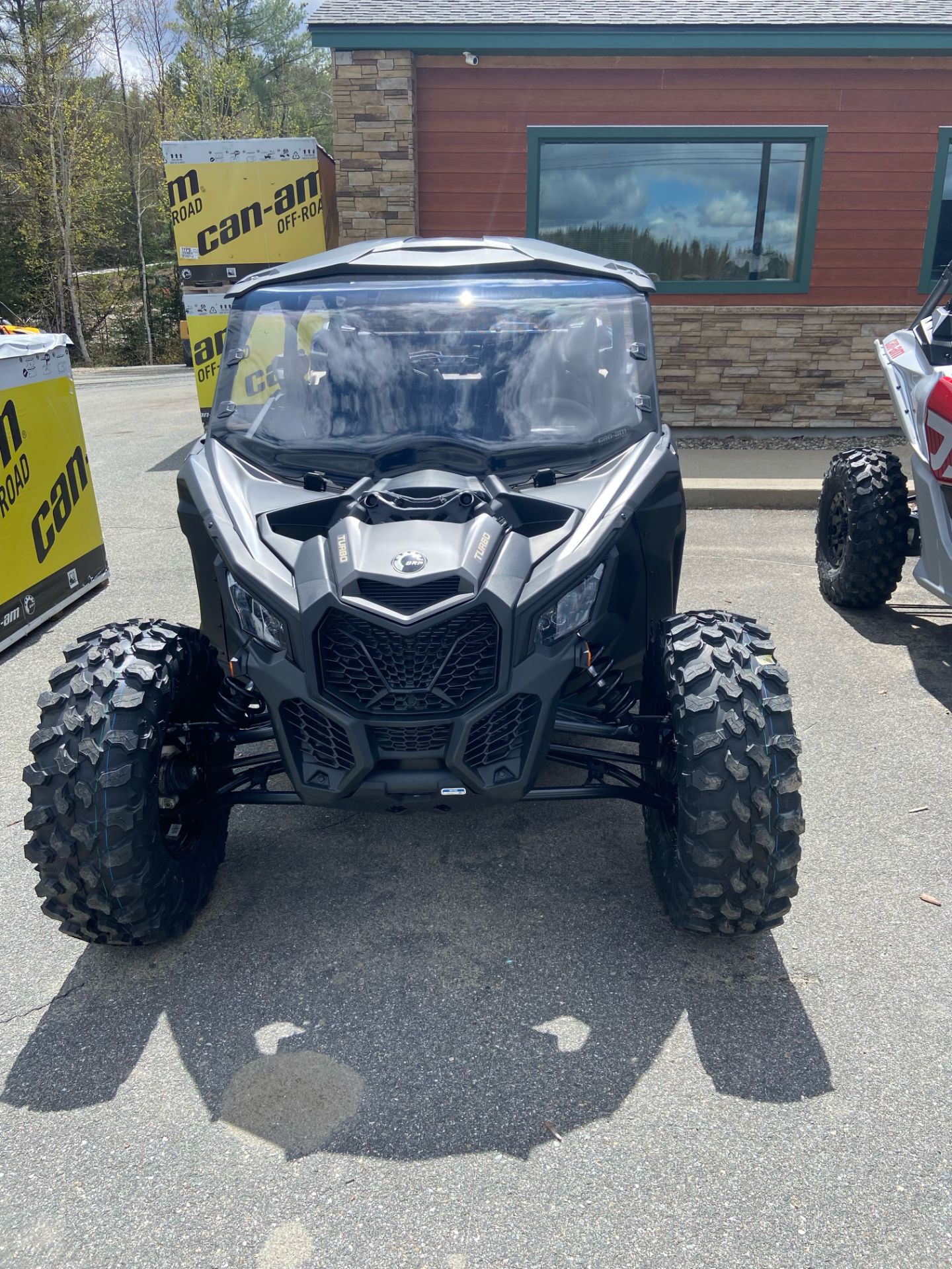 2023 Can-Am Maverick X3 Max DS Turbo 64 in Lancaster, New Hampshire - Photo 2