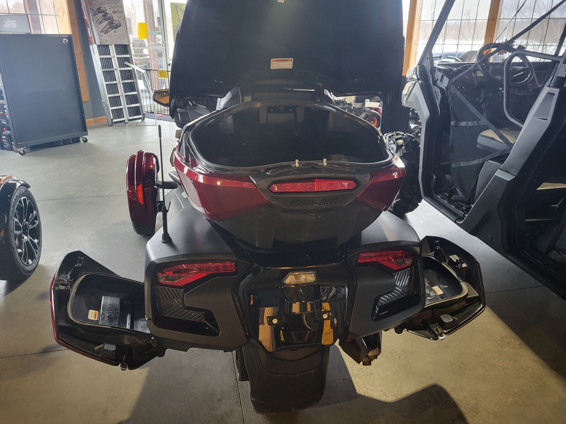 2021 Can-Am Spyder RT Limited in Lancaster, New Hampshire - Photo 3