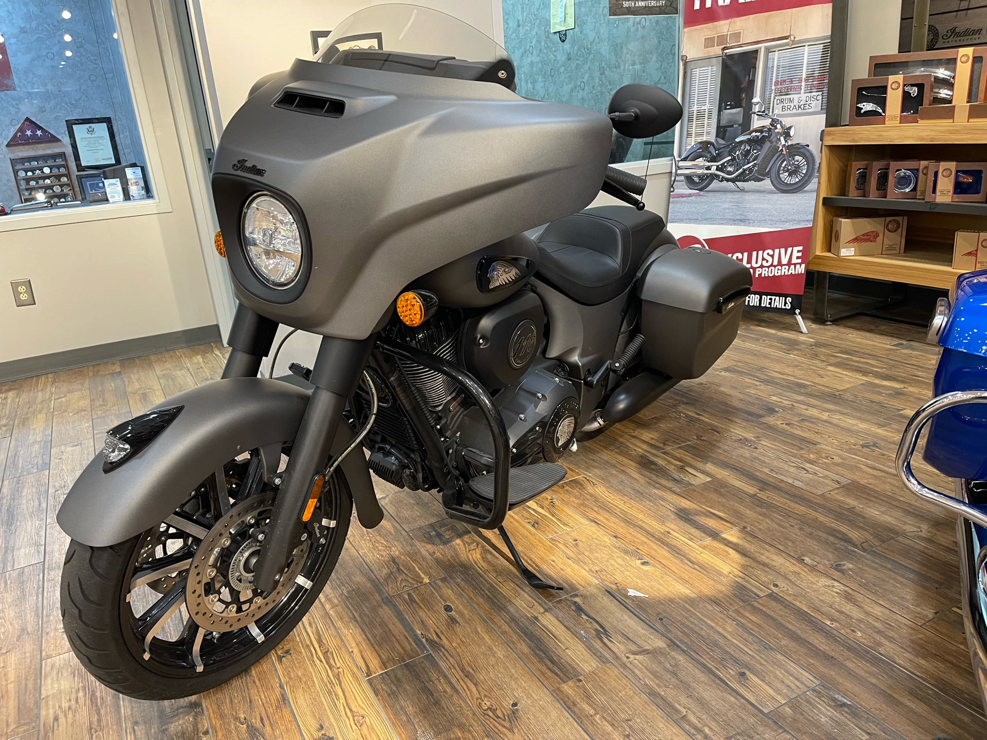 2020 Indian Motorcycle Chieftain® Dark Horse® in Savannah, Georgia - Photo 2