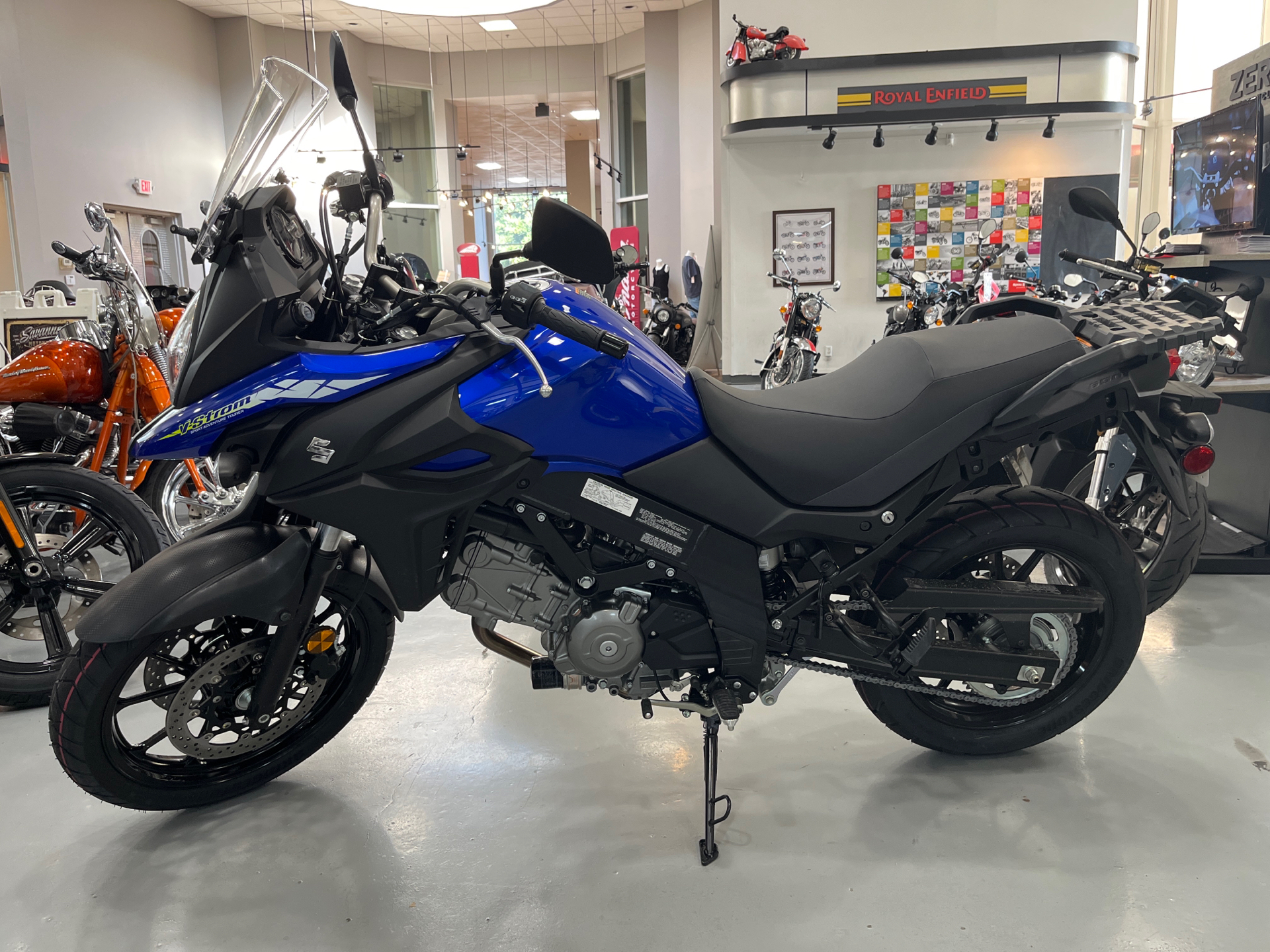 2023 Suzuki V-Strom 650 in Savannah, Georgia - Photo 3