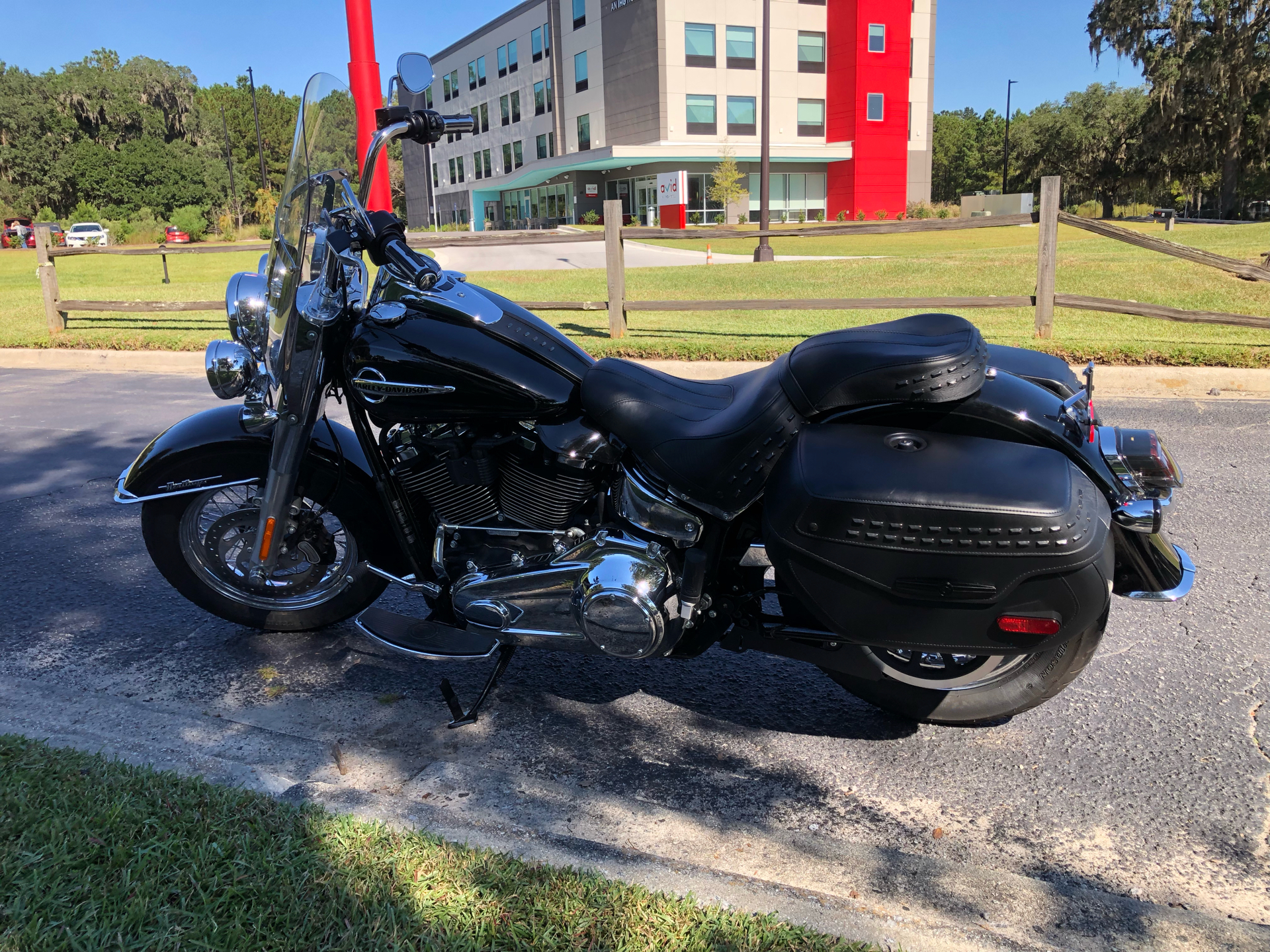 2020 Harley-Davidson Heritage Classic in Savannah, Georgia - Photo 3