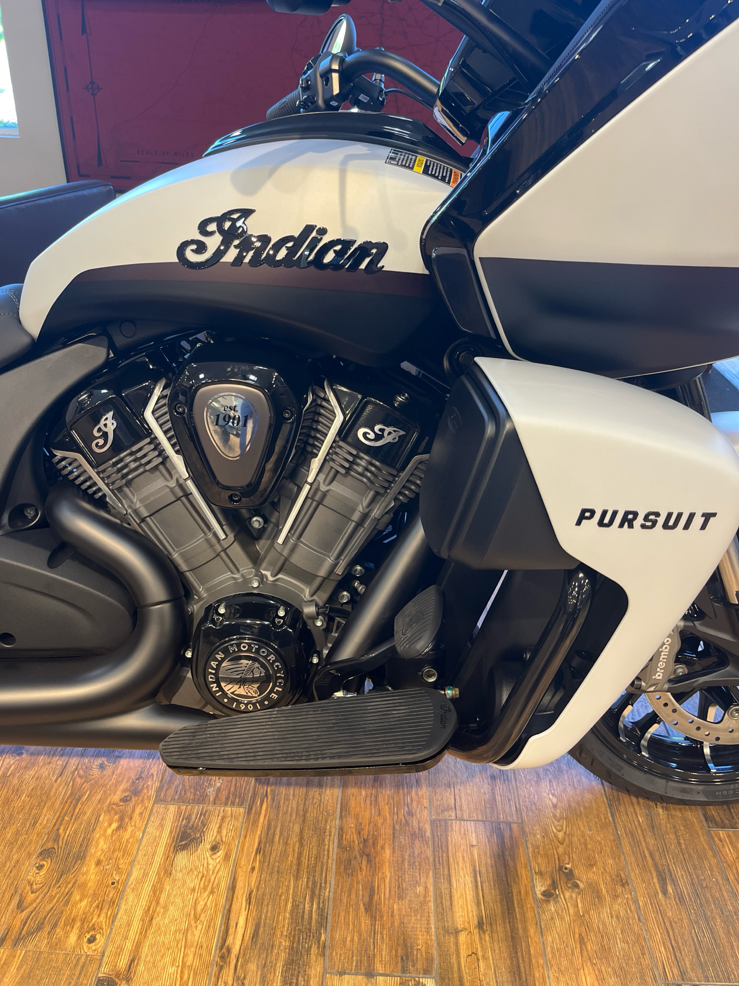 2024 Indian Motorcycle Pursuit® Dark Horse® Icon with PowerBand Audio Package in Savannah, Georgia - Photo 5