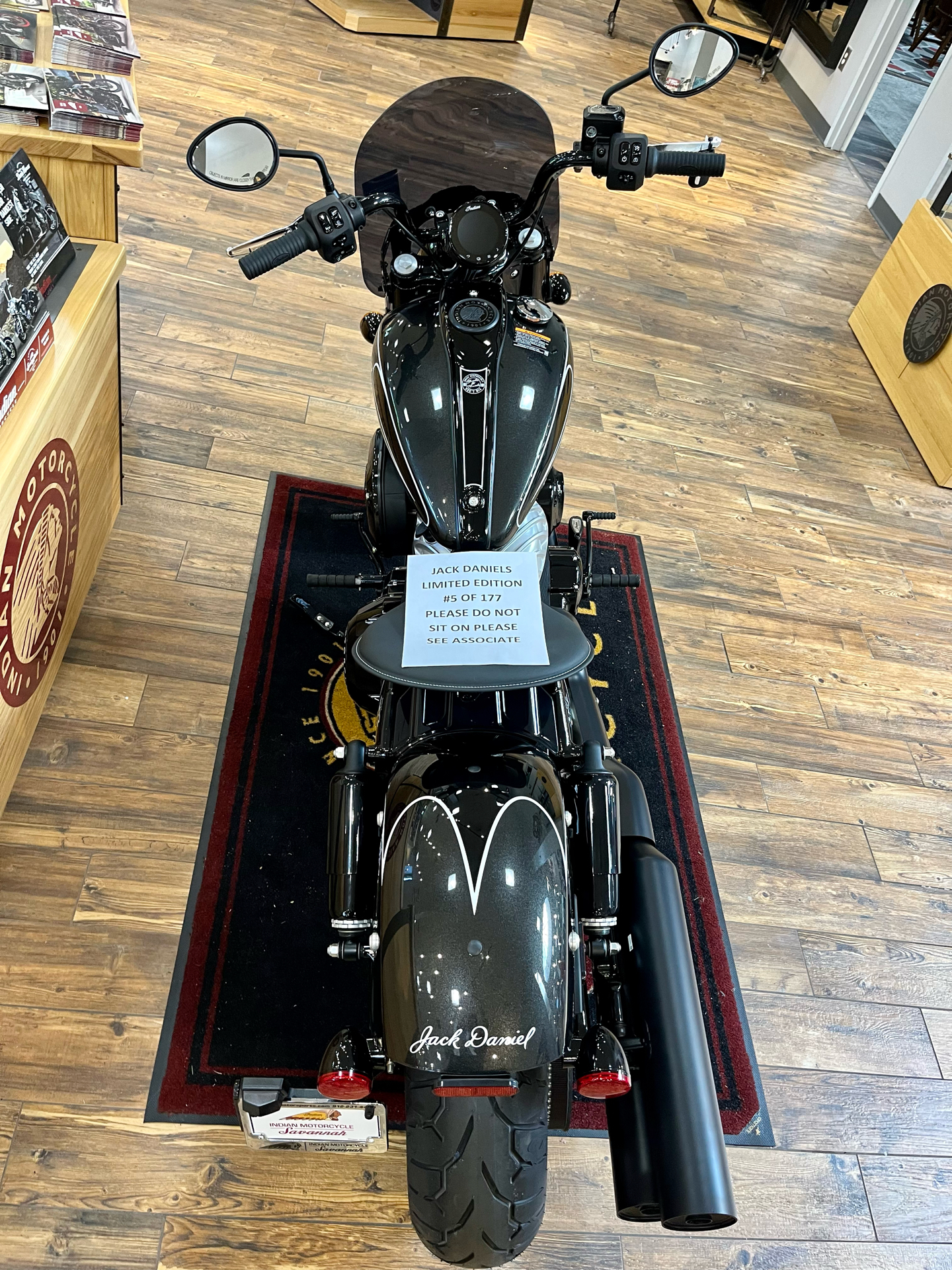 2023 Indian Motorcycle Limited Edition Jack Daniels Chief Bobber Dark Horse in Savannah, Georgia - Photo 4