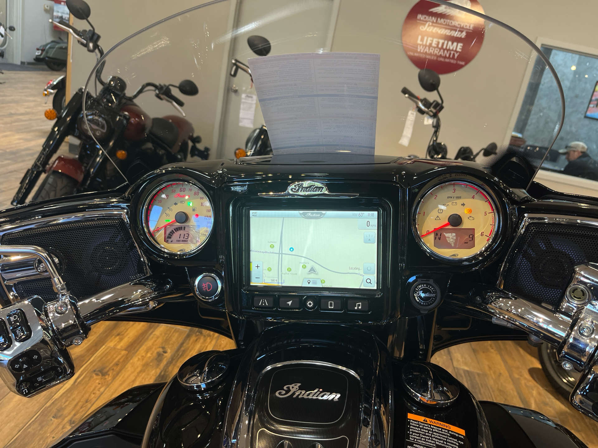 2024 Indian Motorcycle Roadmaster® with PowerBand Audio Package in Savannah, Georgia - Photo 6