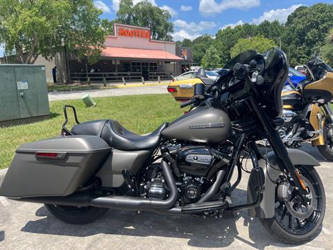 2019 Harley-Davidson Street Glide® Special in Savannah, Georgia - Photo 1