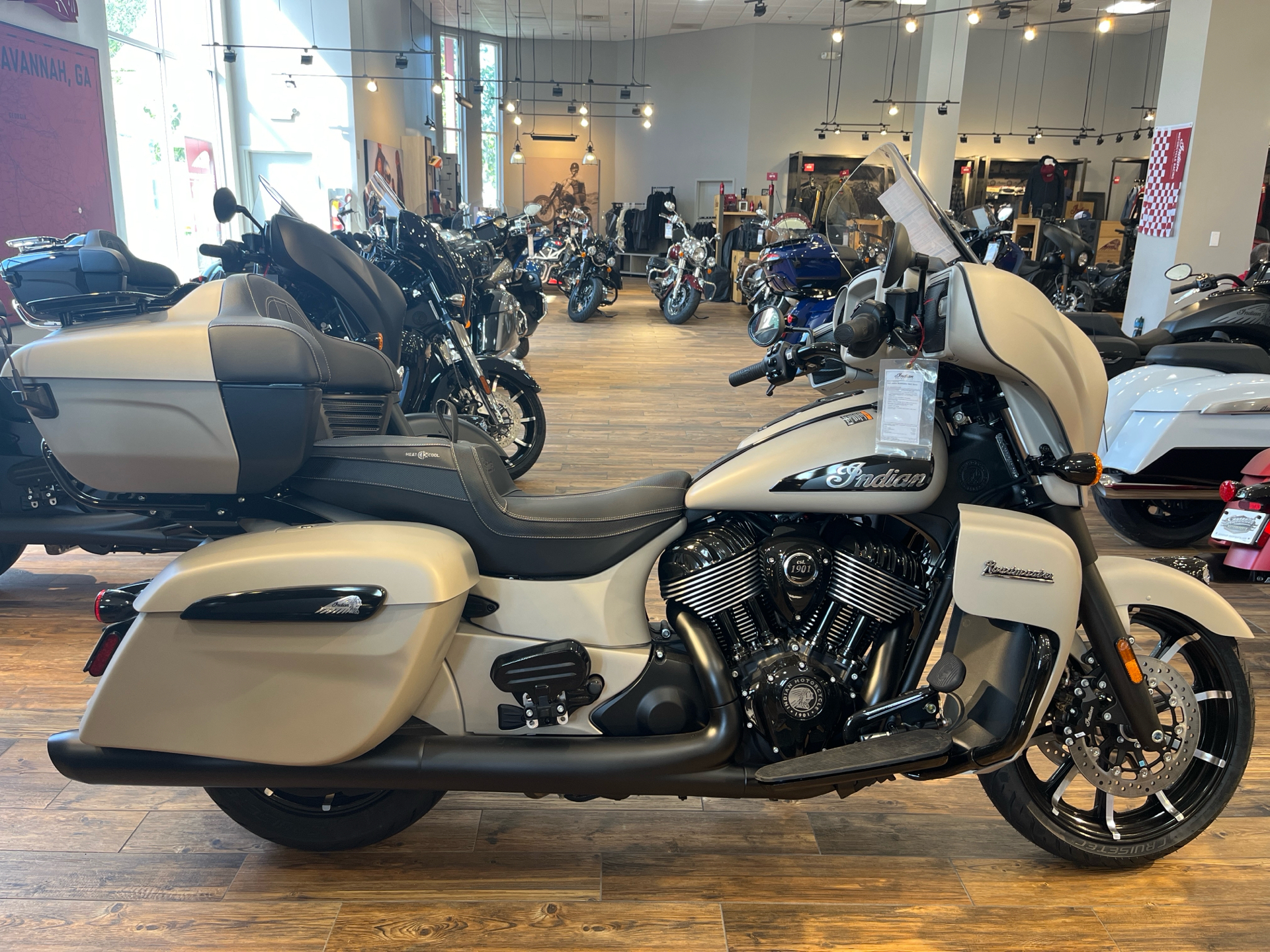2023 Indian Motorcycle Roadmaster® Dark Horse® in Savannah, Georgia - Photo 1