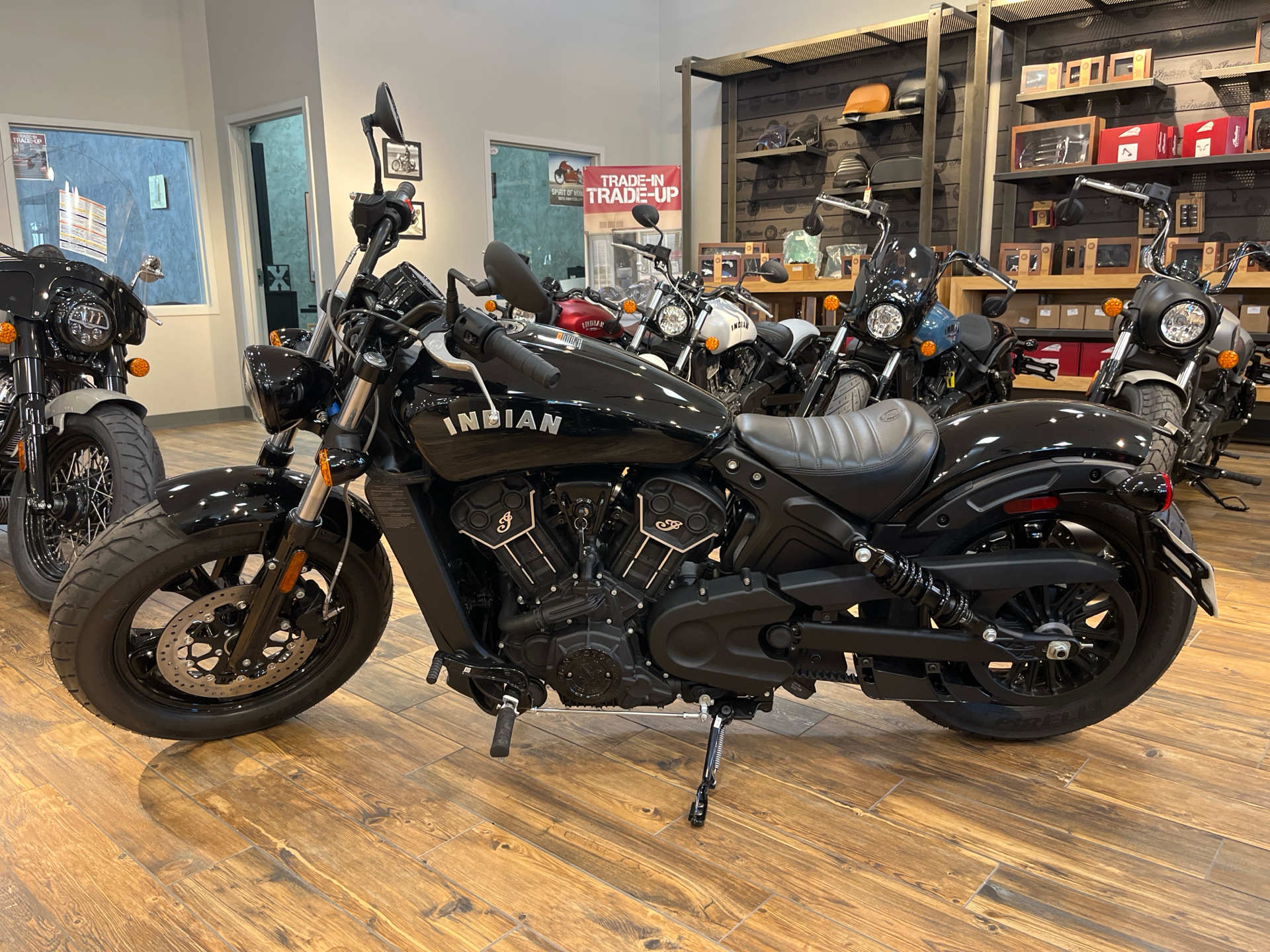 2024 Indian Motorcycle Scout® Bobber Sixty in Savannah, Georgia - Photo 2