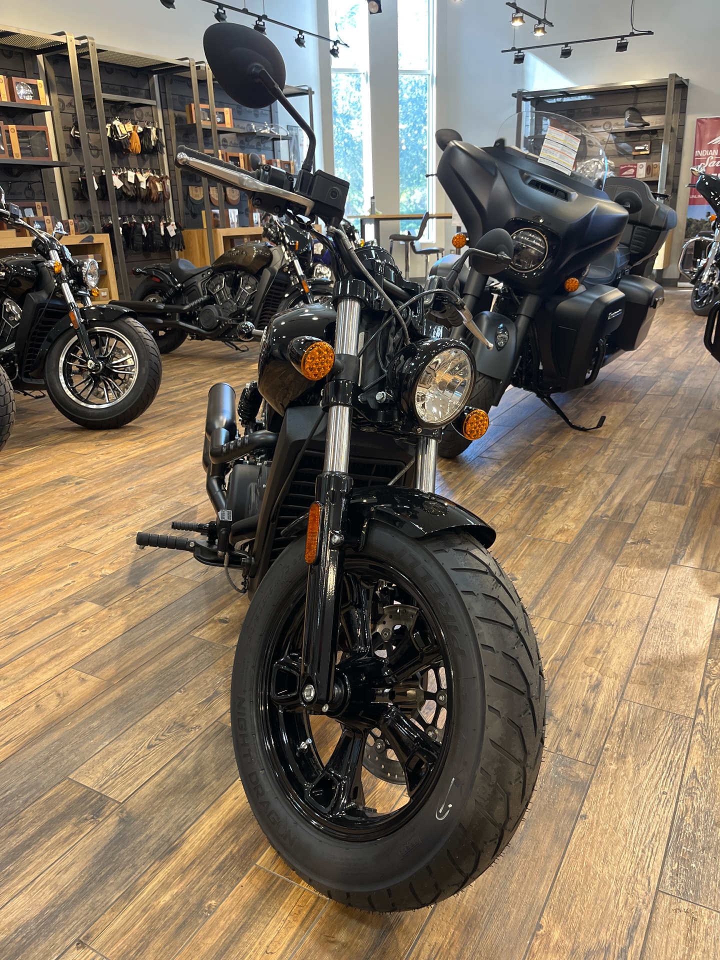2024 Indian Motorcycle Scout® Bobber Sixty in Savannah, Georgia - Photo 3
