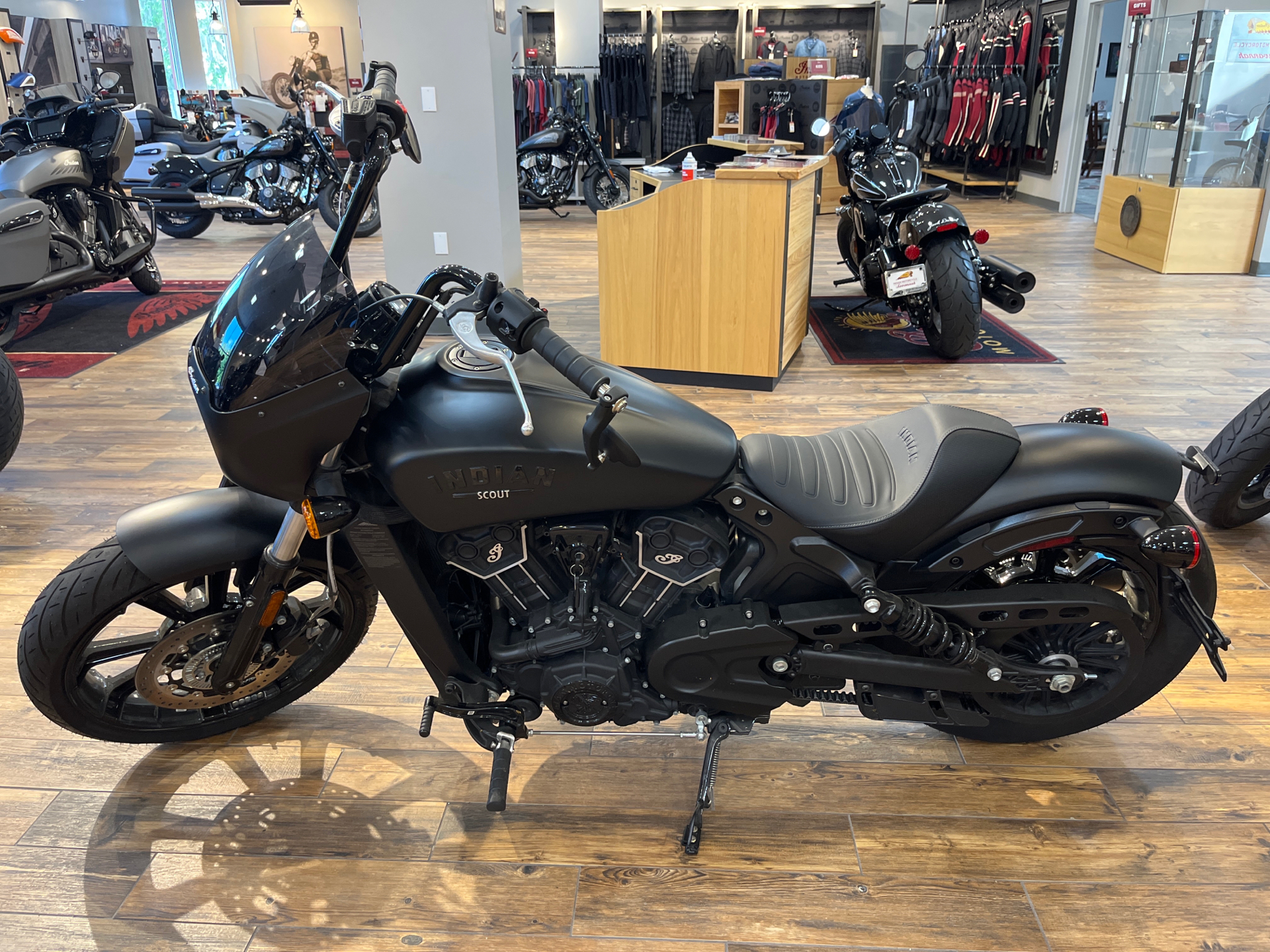 2022 Indian Motorcycle Scout® Rogue in Savannah, Georgia - Photo 2