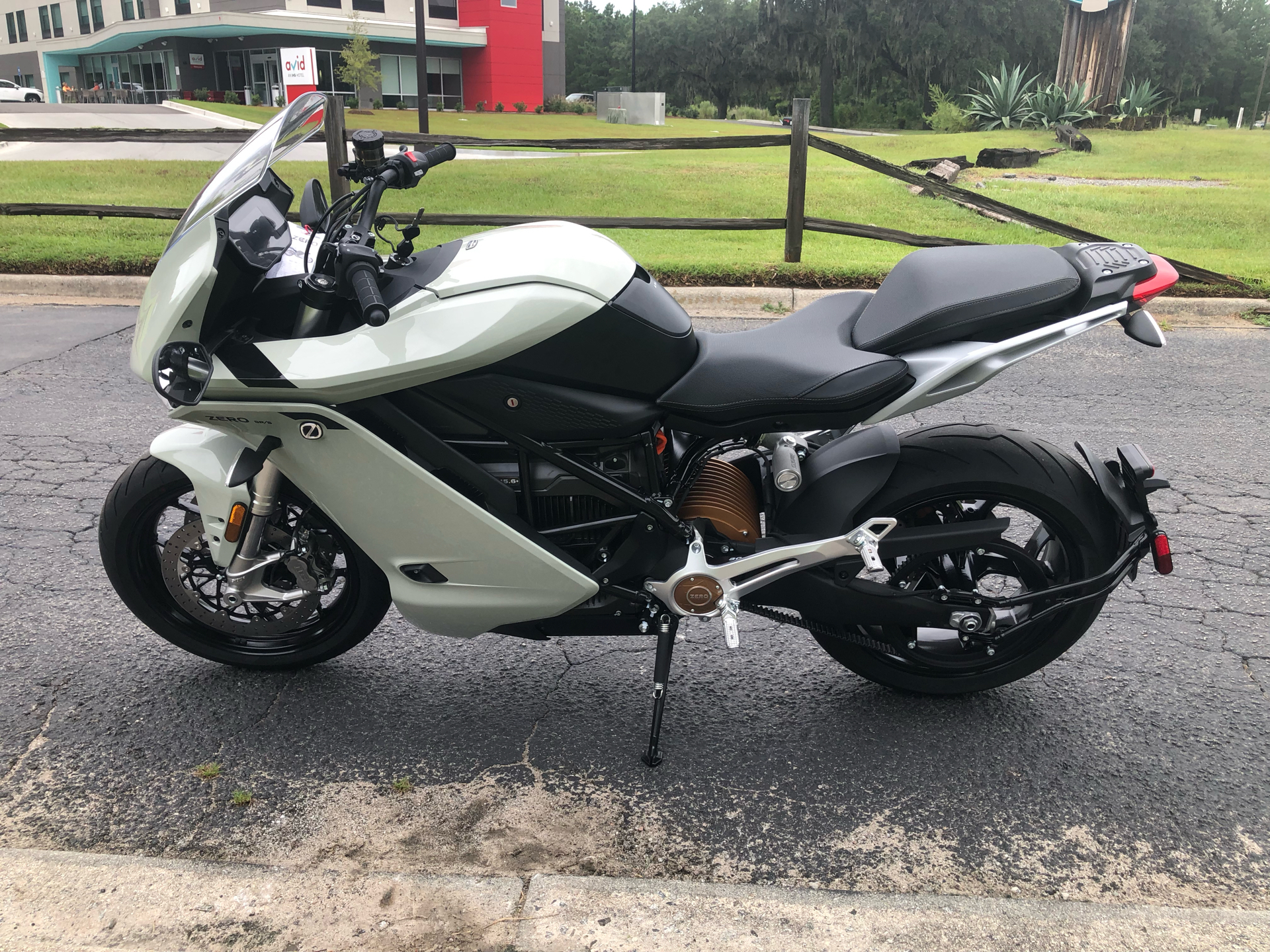 2022 Zero Motorcycles SR/S NA ZF15.6 Premium in Savannah, Georgia - Photo 3