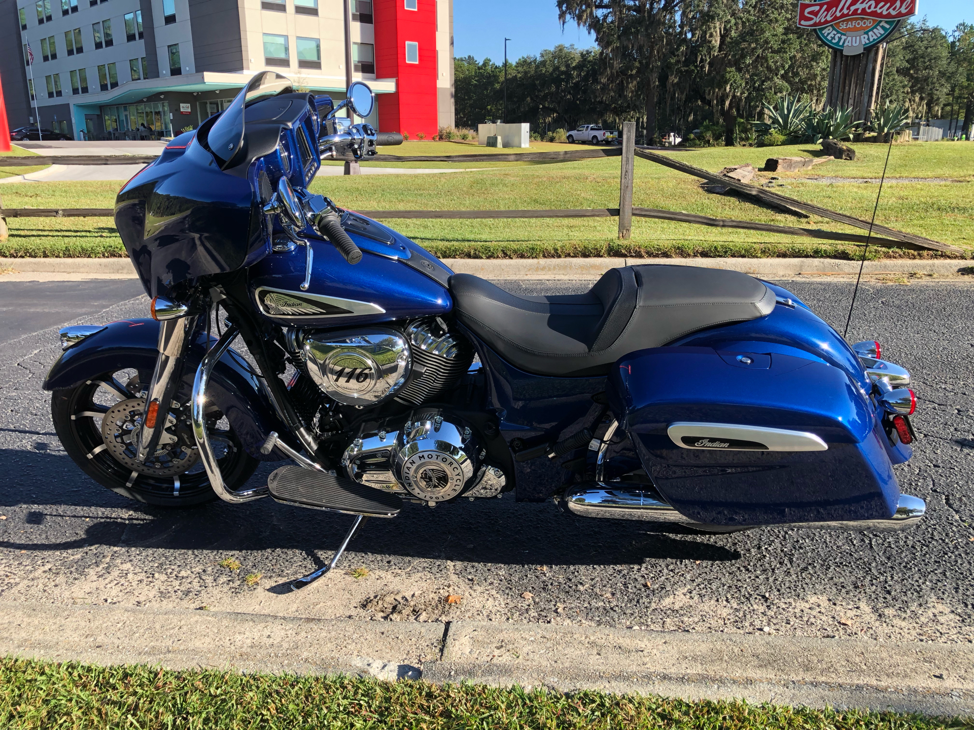 2022 Indian Motorcycle Chieftain® Limited in Savannah, Georgia - Photo 3