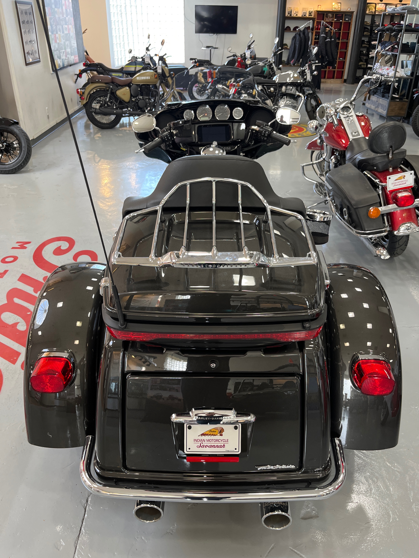 2019 Harley-Davidson Tri Glide® Ultra in Savannah, Georgia - Photo 4