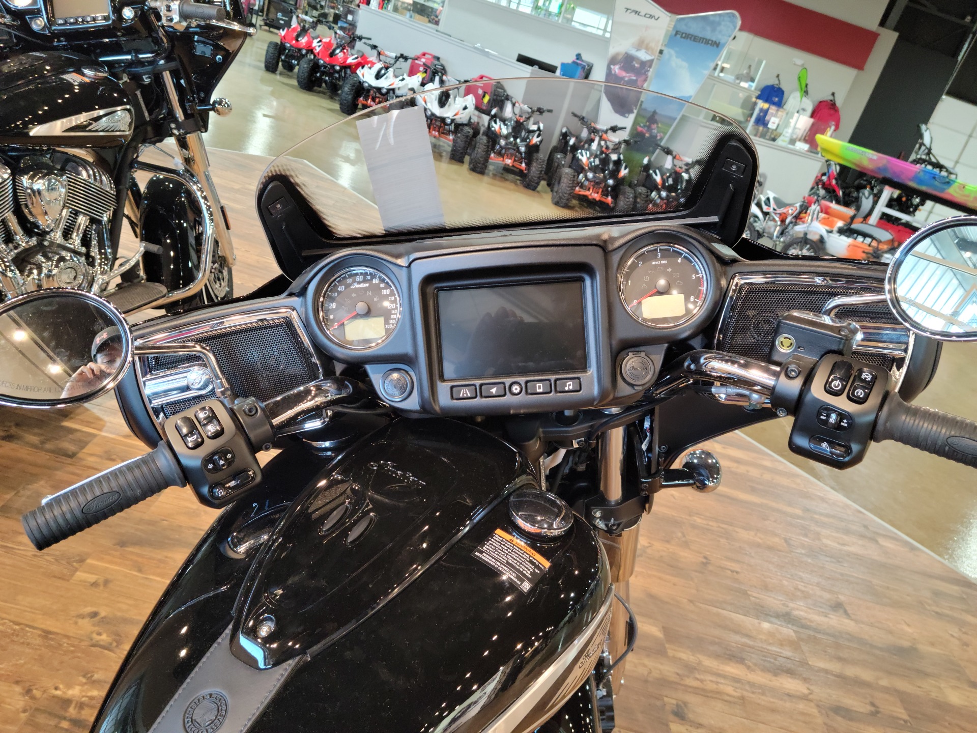 2021 Indian Chieftain® in Tyler, Texas - Photo 3
