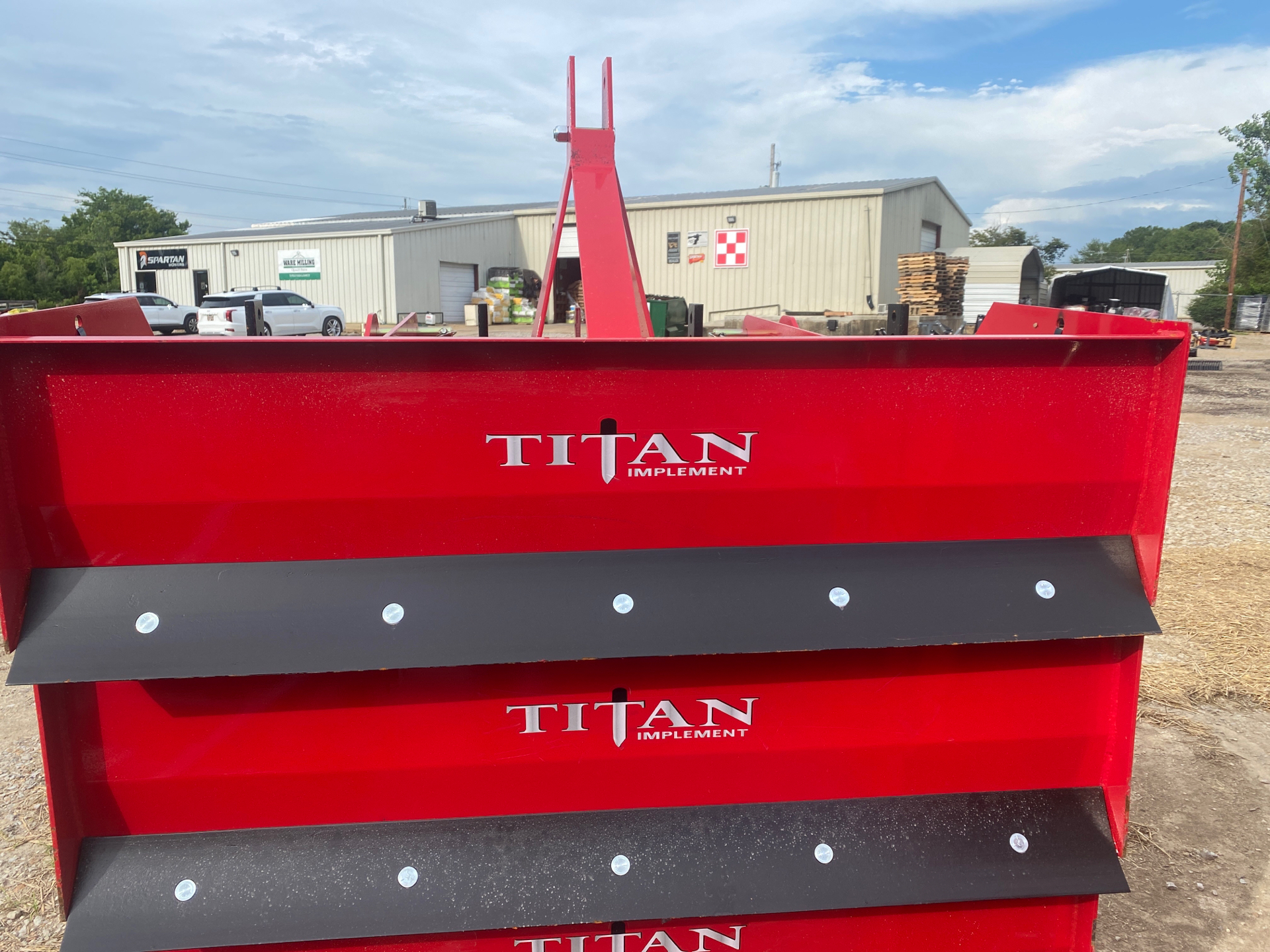 2021 Titan Equipment Box Blade 6' in Tupelo, Mississippi - Photo 2
