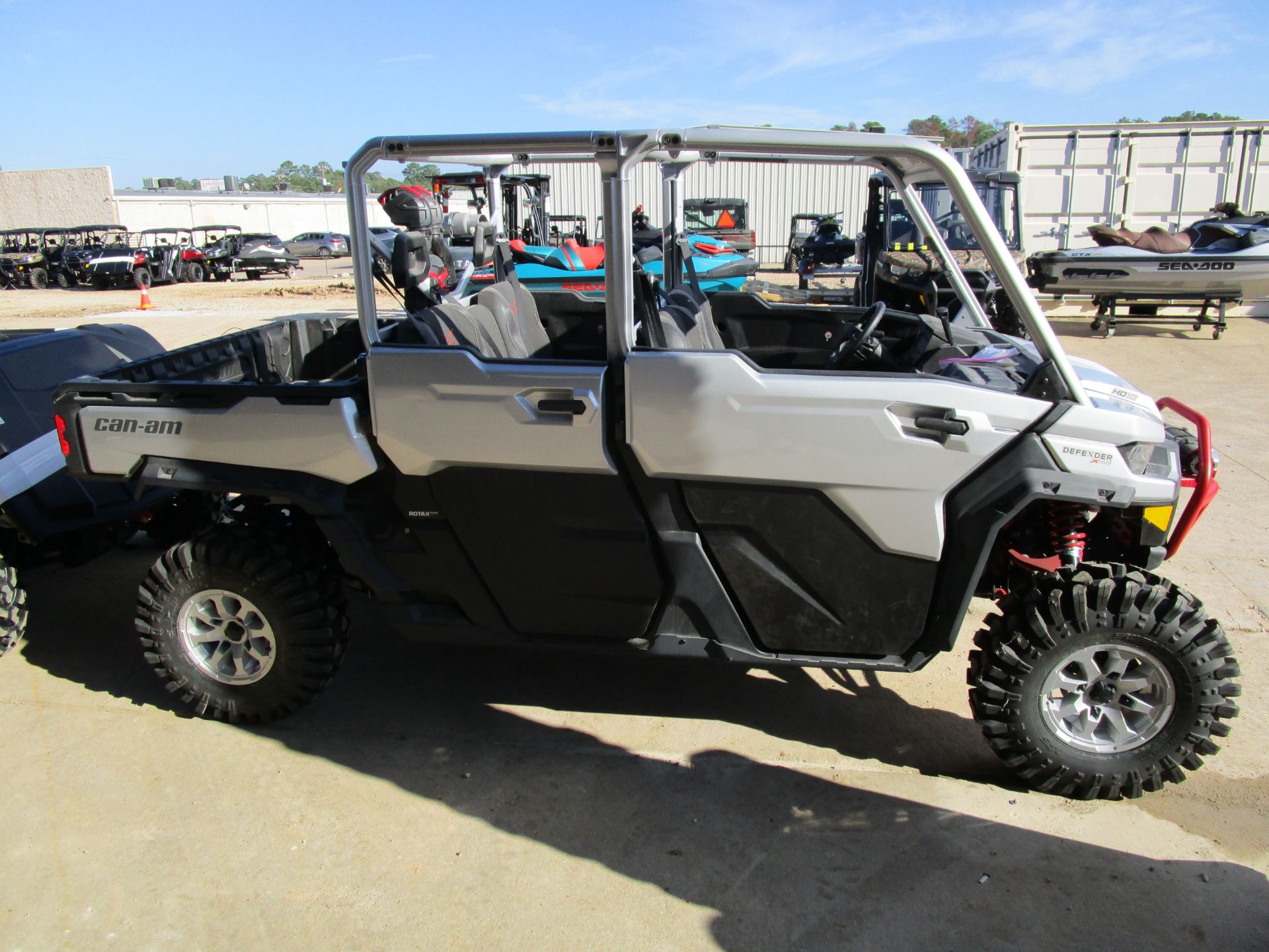 2024 Can-Am Defender MAX X MR With Half Doors HD10 in Conroe, Texas - Photo 4