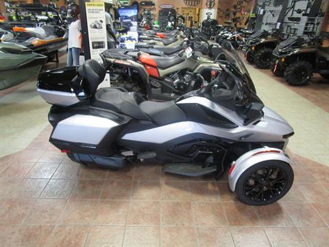 2022 Can-Am Spyder RT Limited in Conroe, Texas - Photo 2