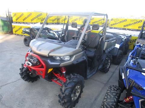 2022 Can-Am Defender X MR HD10 in Conroe, Texas - Photo 3