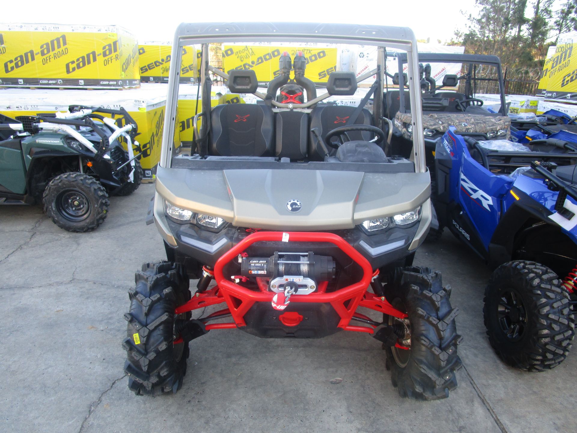 2022 Can-Am Defender X MR HD10 in Conroe, Texas - Photo 4