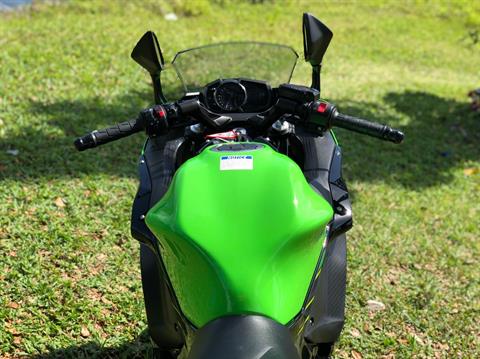 2018 Kawasaki Ninja 650 ABS KRT Edition in North Miami Beach, Florida - Photo 12