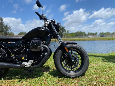 2017 Moto Guzzi V9 Bobber in North Miami Beach, Florida - Photo 5