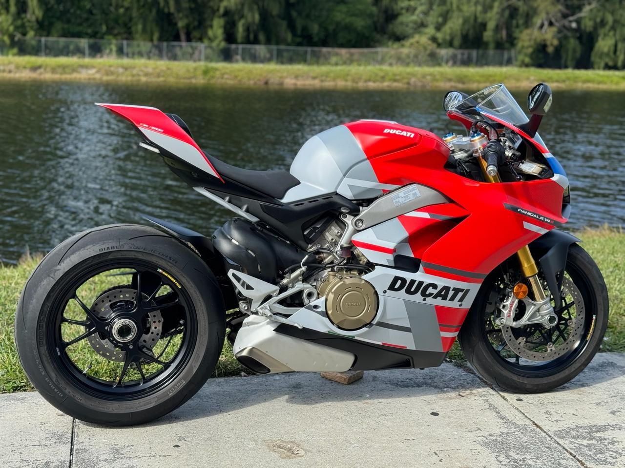 2019 Ducati Panigale V4 S GP Corse in North Miami Beach, Florida - Photo 4