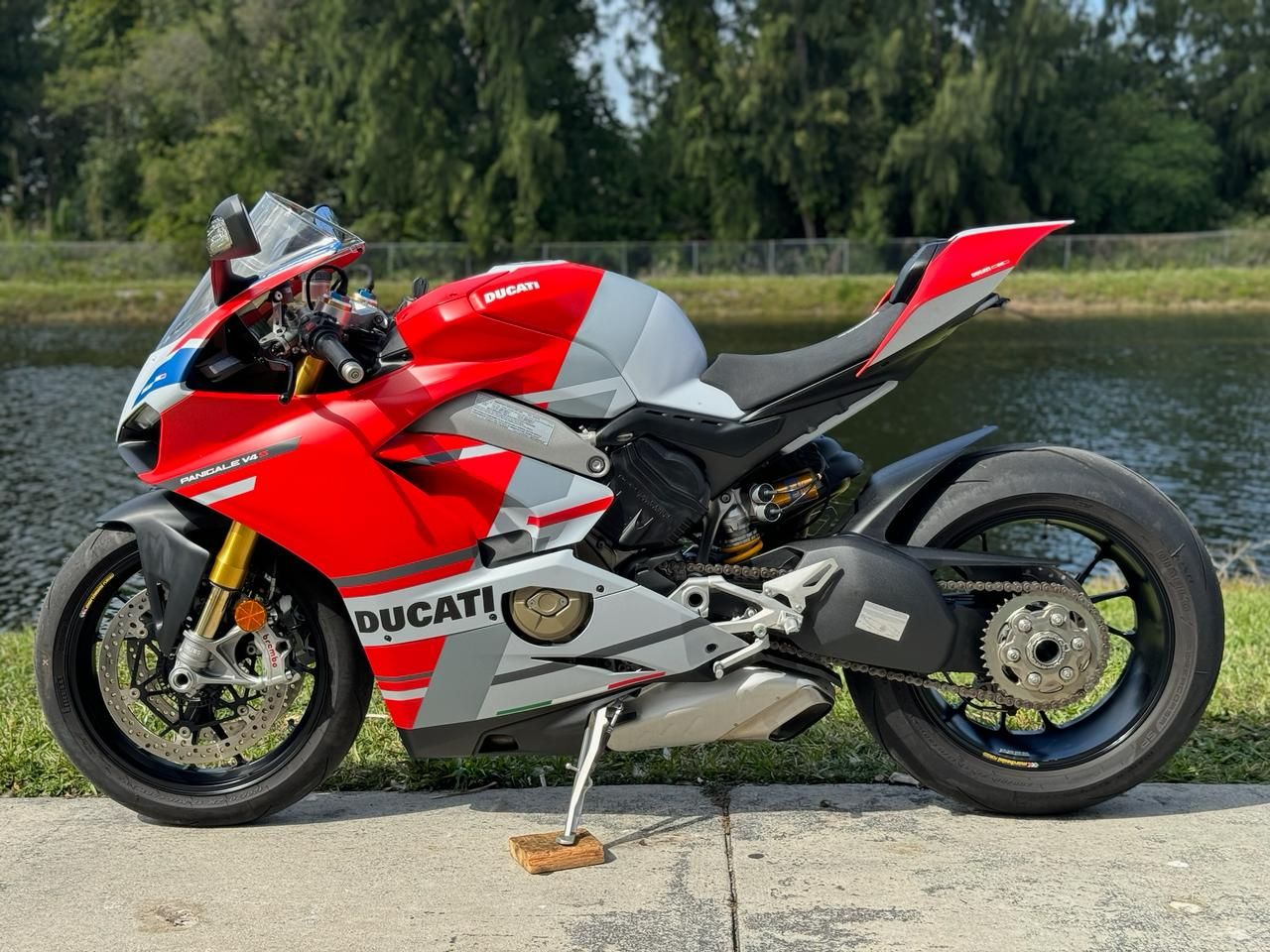 2019 Ducati Panigale V4 S GP Corse in North Miami Beach, Florida - Photo 13
