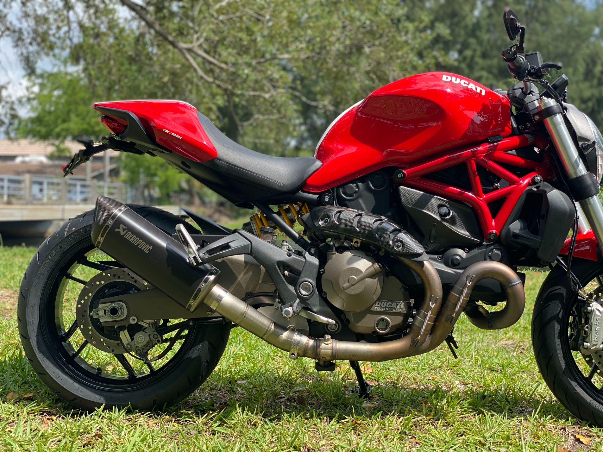 2015 Ducati Monster 821 in North Miami Beach, Florida - Photo 10