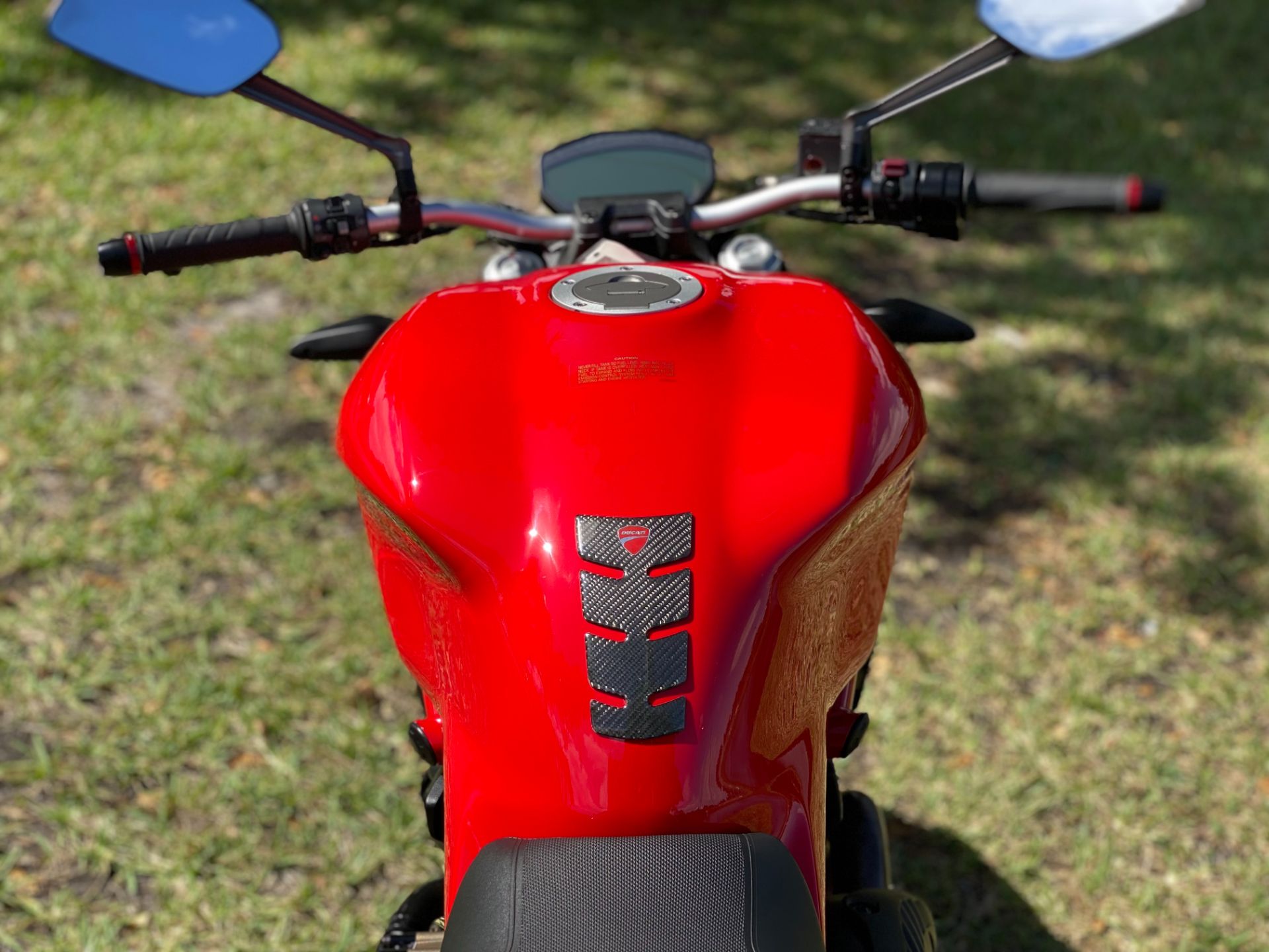 2015 Ducati Monster 821 in North Miami Beach, Florida - Photo 12