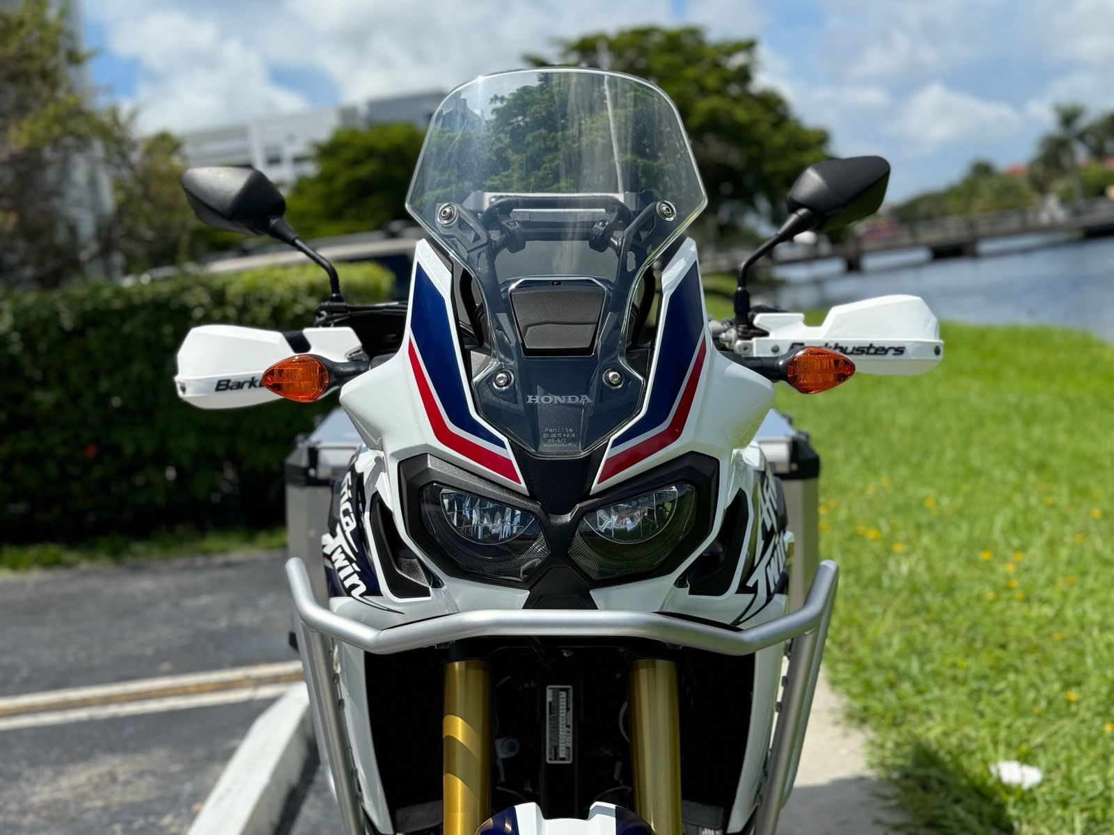 2017 Honda Africa Twin DCT in North Miami Beach, Florida - Photo 7