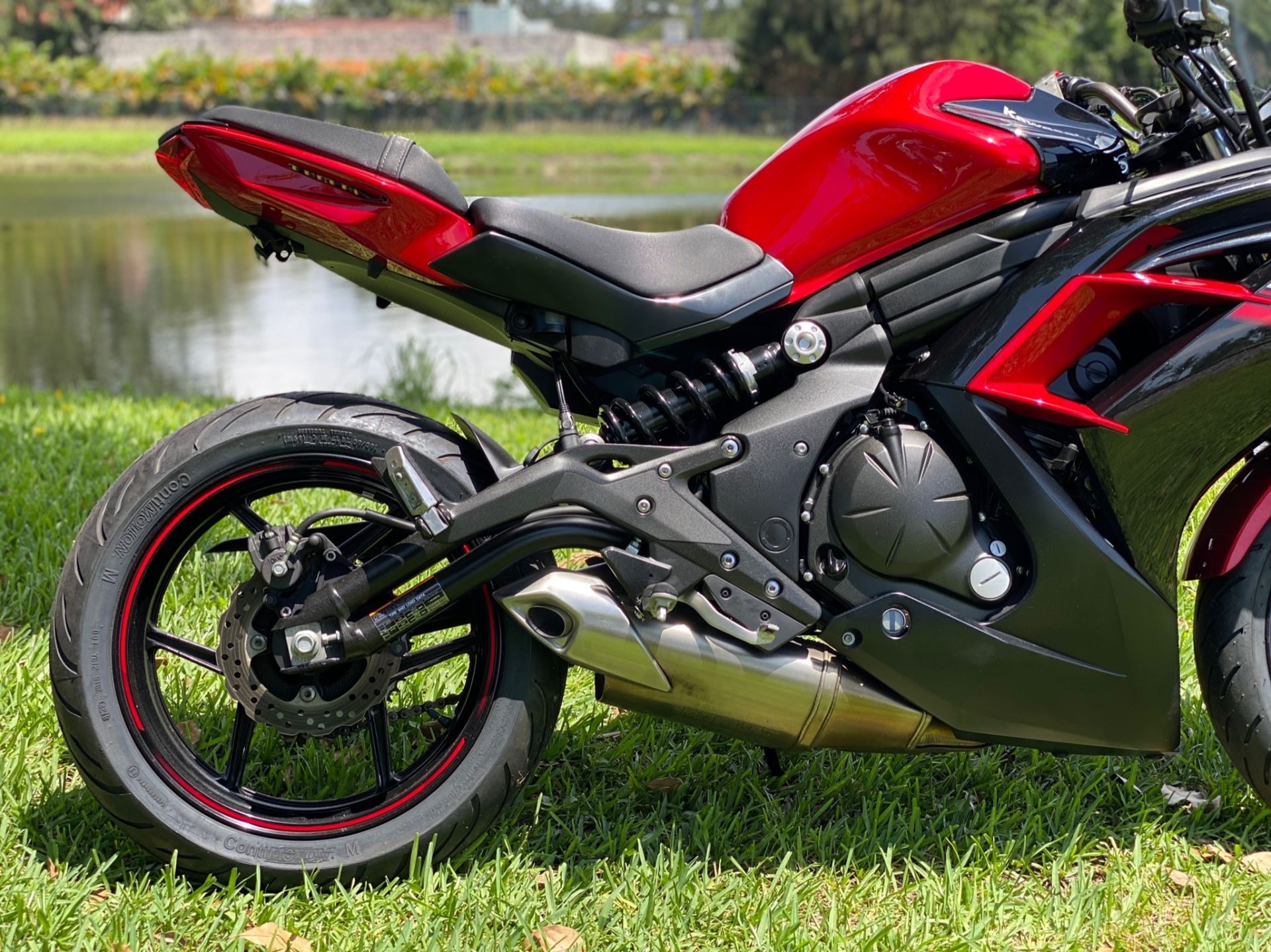 2016 Kawasaki Ninja 650 in North Miami Beach, Florida - Photo 4