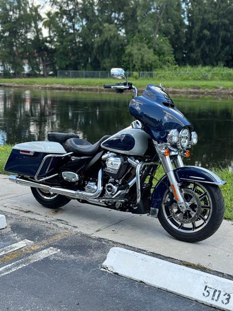 2023 Harley-Davidson Police in North Miami Beach, Florida - Photo 2